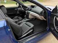 Second-hand BMW 120 Performance 177 CP (130 kW) 2011 Albastru Hatchback