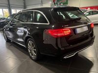 Gebraucht Mercedes C180 156 PS (114 kW) 2018 Schwarz Kombi