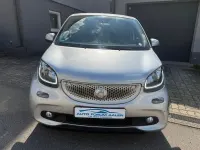 Usata Smart ForFour Basis 90 CV (66 kW) 2015 Argento Utilitaria