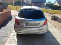 Gebraucht Peugeot 207 Urban Move 95 PS (69 kW) 2011 Silber Kleinwagen