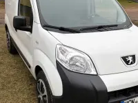 Gebraucht Peugeot Bipper 73 PS (53 kW) 2013 Weiß Van / Kleinbus