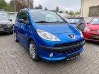 Gebraucht Peugeot 1007 Tendance 109 PS (80 kW) 2007 Blau Van / Kleinbus