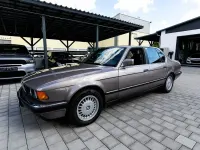 Gebraucht BMW 730 188 PS (138 kW) 1989 Grau Limousine