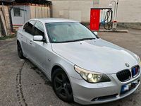 Gebraucht BMW 520 170 PS (125 kW) 2004 Silber Limousine