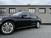 Gebraucht Mercedes C180 Business 156 PS (114 kW) 2018 Schwarz Limousine