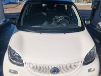 Gebraucht Smart ForFour 90 PS (66 kW) 2019 Weiß Kleinwagen