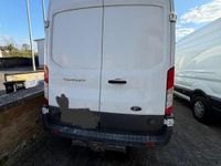 Usado Ford Transit 131 HP (96 kW) 2018 Branco Monovolume