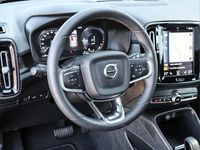 Gebraucht Volvo XC40 129 PS (94 kW) 2023 Beige SUV