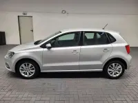 Gebraucht VW Polo Comfortline 90 PS (66 kW) 2016 Silber Kleinwagen