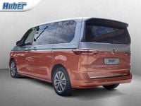 Gebraucht VW Multivan Life 150 PS (110 kW) 2023 Silber Van / Kleinbus