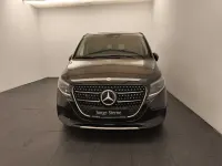 Gebraucht Mercedes V300 237 PS (174 kW) 2024 Obsidianschwarz metallic Van / Kleinbus