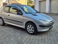 Gebraucht Peugeot 206 90 PS (66 kW) 2001 Silber Kleinwagen