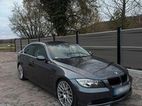 Gebraucht BMW 325 217 PS (159 kW) 2006 Limousine