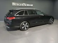 Gebraucht Mercedes C200 163 PS (119 kW) 2023 Obsidianschwarz metallic Kombi