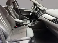 Używany BMW 220 Active Tourer Advantage 192 KM (141 kW) 2018 Niebieski Minivan