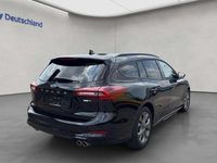 Gebraucht Ford Focus ST-Line X 125 PS (91 kW) 2023 Agate black metallic Kombi