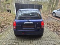 Gebraucht Daihatsu Cuore 56 PS (41 kW) 2001 Blau Kleinwagen