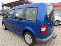 Second-hand VW Caddy Life 102 CP (75 kW) 2005 Albastru Monovolum