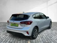 Gebraucht Ford Focus Titanium 155 PS (114 kW) 2024 Moondust silver metallic Limousine