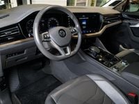 Gebraucht VW Touareg Atmosphere 286 PS (210 kW) 2019 Rot SUV