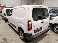 Gebraucht Opel Combo Edition 102 PS (75 kW) 2020 Weiß Van