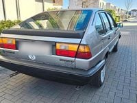 Gebraucht VW Passat 75 PS (55 kW) 1986 Silber Limousine