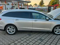 Gebraucht Ford Mondeo 150 PS (110 kW) 2017 Silber Kombi