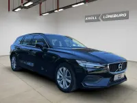 Gebraucht Volvo V60 Core 163 PS (119 kW) 2022 Schwarz Kombi