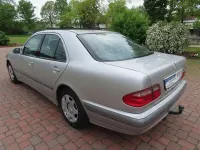 Gebraucht Mercedes E200 116 PS (85 kW) 2000 Silber Limousine