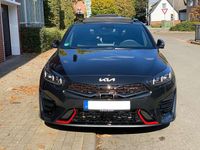 Gebraucht Kia ProCeed 204 PS (150 kW) 2022 Schwarz Kleinwagen