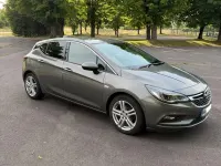 Gebraucht Opel Astra Innovation 150 PS (110 kW) 2017 Grau Limousine