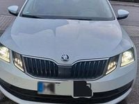 Gebraucht Skoda Octavia 115 PS (84 kW) 2018 Weiß Kombi