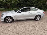 Gebraucht Mercedes C180 156 PS (114 kW) 2011 Grau Coupé