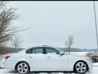 Gebraucht BMW 523 190 PS (139 kW) 2007 Silber Limousine