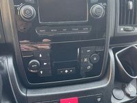 Gebraucht Citroën Jumper Live 131 PS (96 kW) 2018 Grau Van / Kleinbus