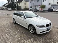 Gebraucht BMW 330 272 PS (200 kW) 2009 Weiß Kombi
