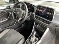 Gebraucht VW T-Roc Style 150 PS (110 kW) 2022 Silber / pyritsilber zweifarbig / metallic SUV