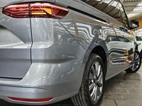 Neu VW T7 150 PS (110 kW) 2025 Silber Van