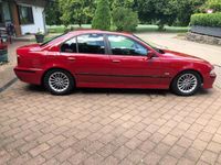 Gebraucht BMW 528 M Sport 193 PS (141 kW) 1999 Rot Limousine