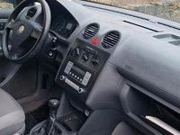Second-hand VW Caddy 101 CP (74 kW) 2006 Alb Monovolum