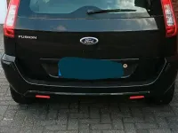Gebraucht Ford Fusion 80 PS (58 kW) 2011 Schwarz Kleinwagen