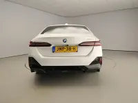 Gebraucht BMW 520 M Sport 208 PS (152 kW) 2025 Weiß Limousine
