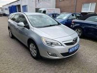 Gebraucht Opel Astra 101 PS (74 kW) 2011 Argon silber/ice silver (m2) Kombi