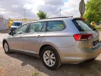 Gebraucht VW Passat Basis 150 PS (110 kW) 2022 Silber Kombi