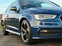 Gebraucht Audi A3 S-Line 150 PS (110 kW) 2016 Blau Limousine