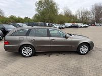 Gebraucht Mercedes E200 184 PS (135 kW) 2006 Grau Kombi