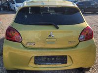 Gebraucht Mitsubishi Space Star 80 PS (58 kW) 2014 Gelb Van / Kleinbus