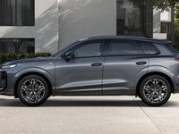 Neu Audi Q3 S-Line 265 PS (194 kW) 2025 Daytonagrau perleffekt SUV