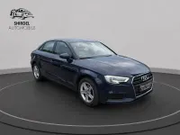 Gebraucht Audi A3 Basis 116 PS (85 kW) 2017 Blau Limousine