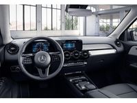 Gebraucht Mercedes GLB200 150 PS (110 kW) 2023 Mountaingrau SUV